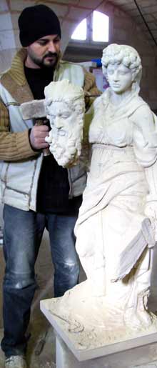 Arte sculture: Statua in pietra